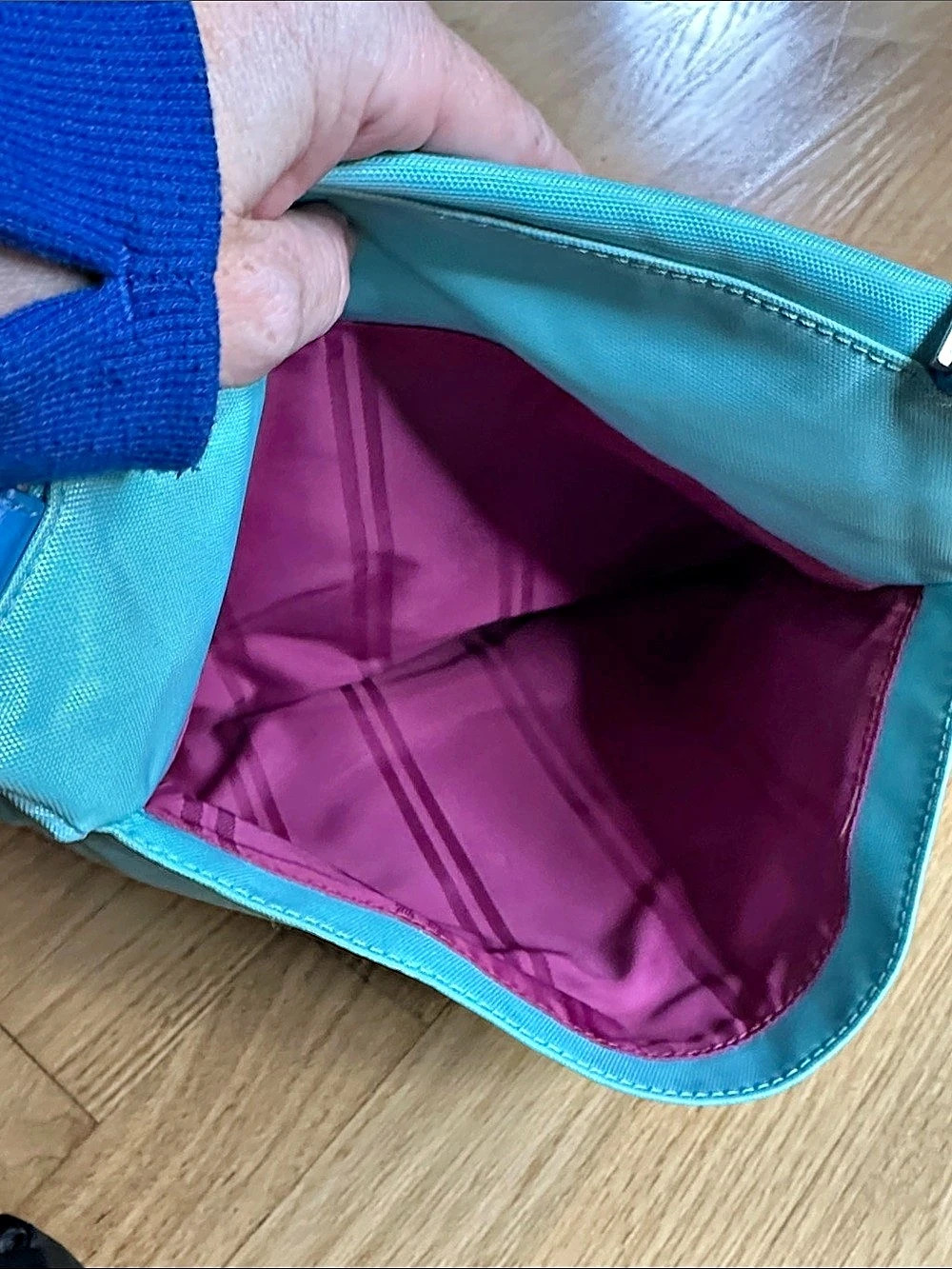 TUMI Blue Shoulder Bag - Picture 5 of 9